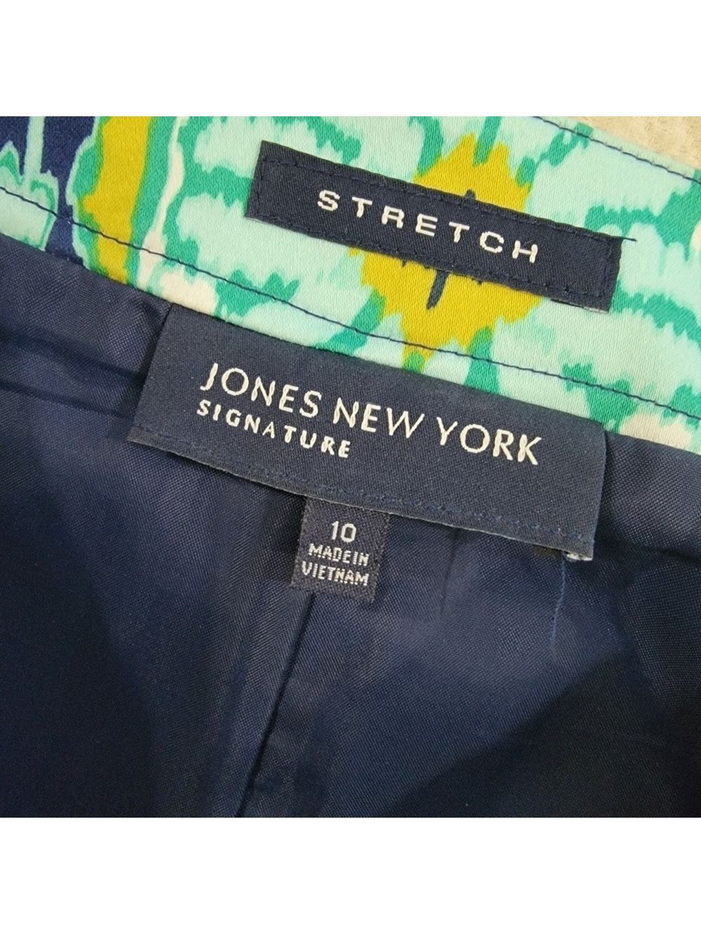 Jones New York Navy, Teal & Lime Patterned Pencil Skirt - Picture 5 of 8